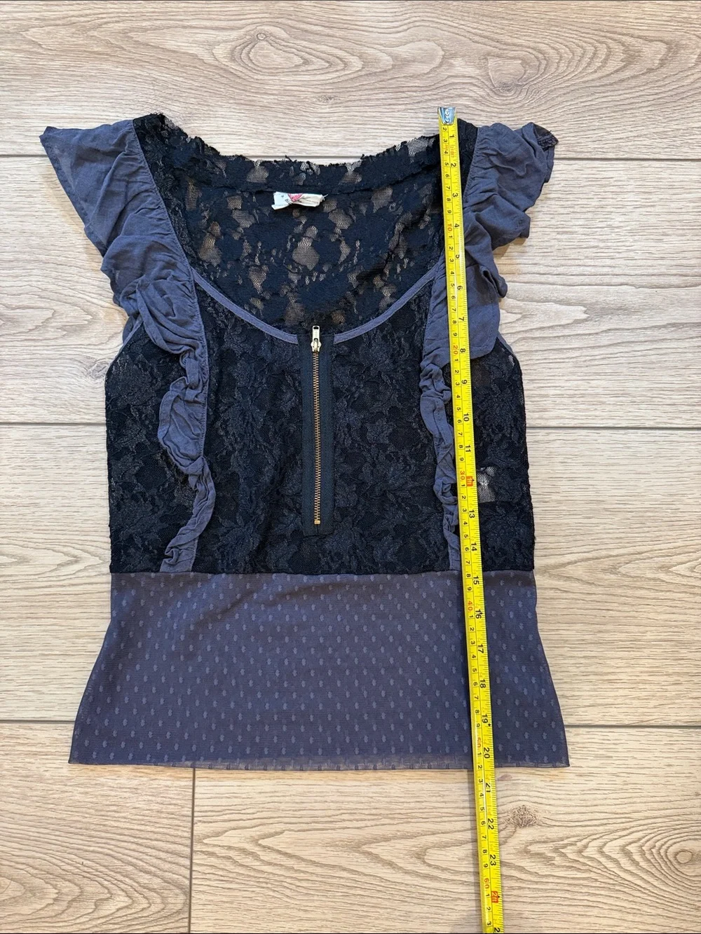Free People Black Lace Ruffle Mixed-Media Top size 4